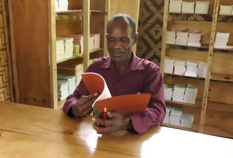 20 Kelvin in Karkar-Yuri Book Storage