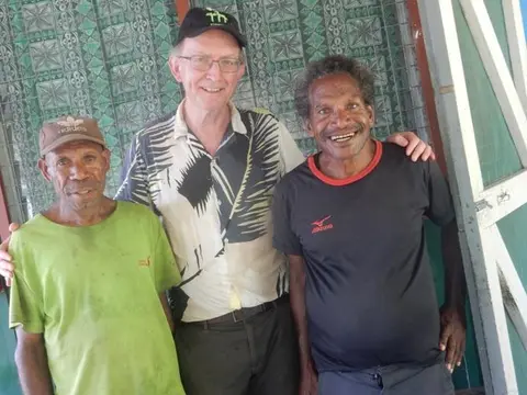02 Arrival in Vanimo - Alex, Robert and Arjen